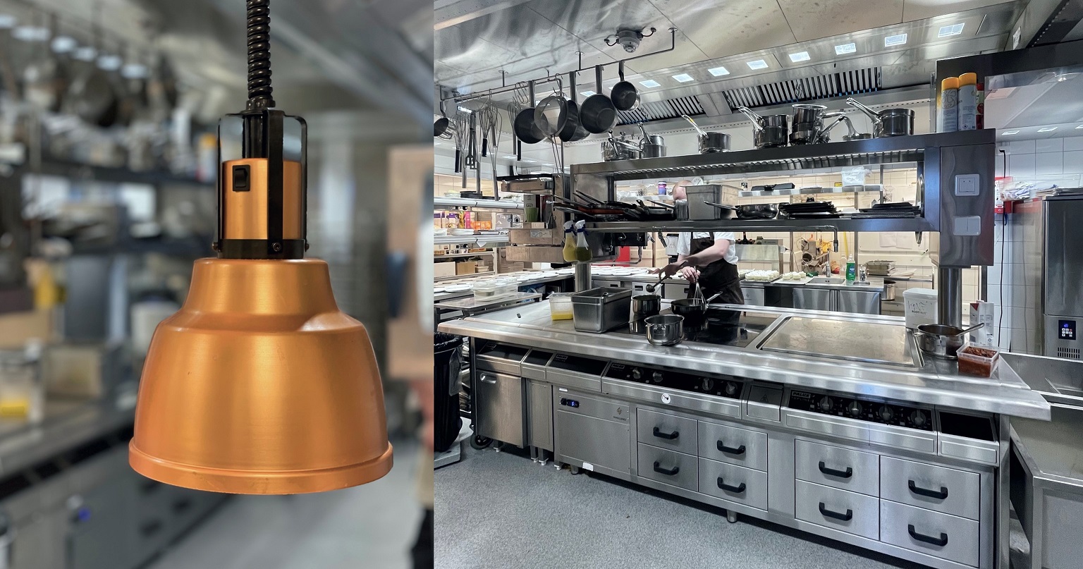 Perfecta Storkök kylbänkar från Haglund Industri och spis från Palux hos Vår Gård