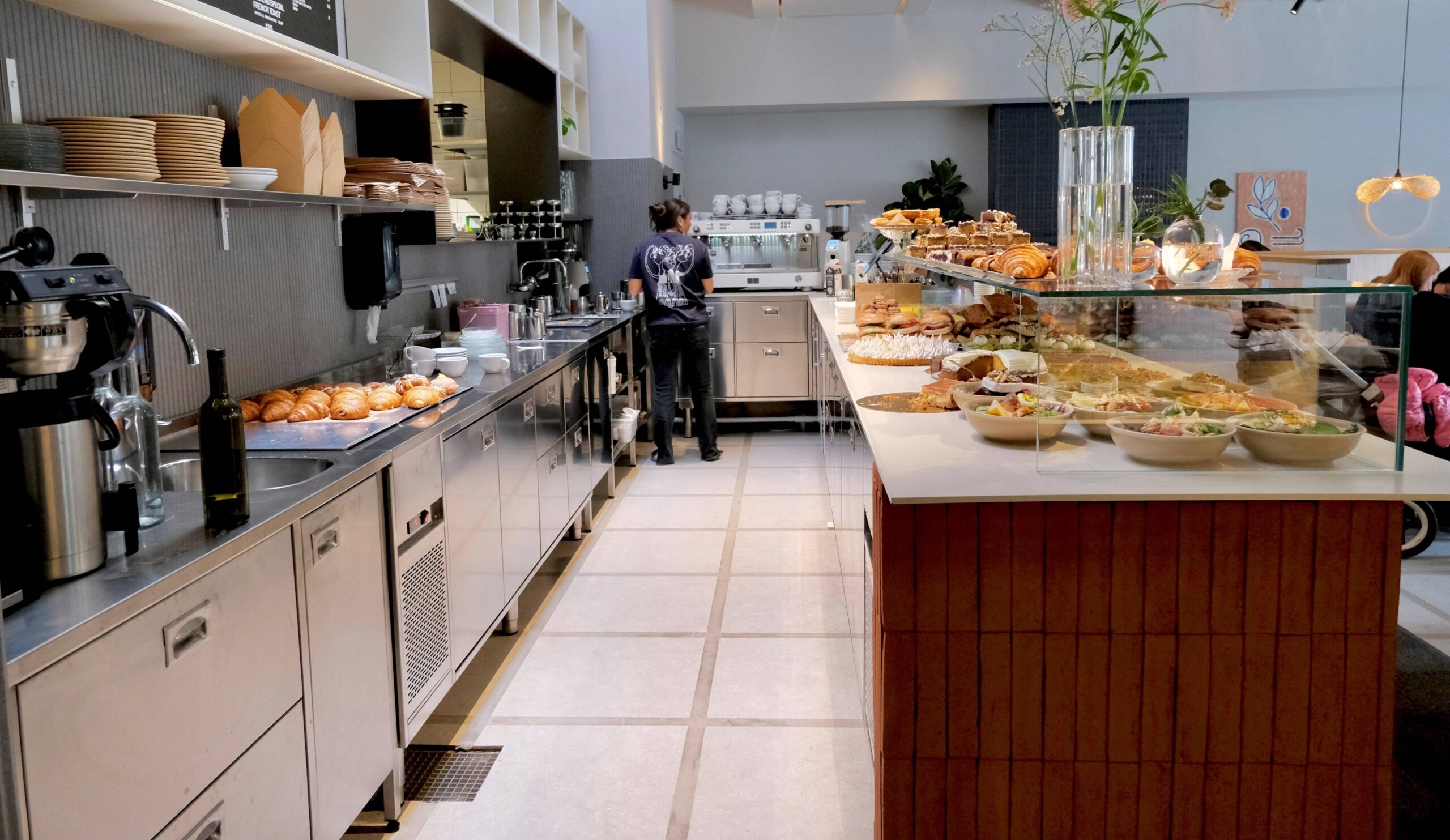Café Volta på Hagaesplanaden i Hagastaden
