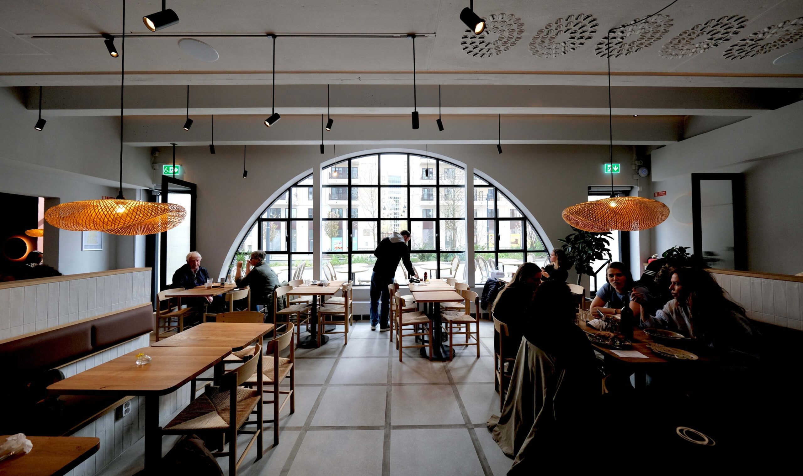 Café Volta på Hagaesplanaden i Hagastaden